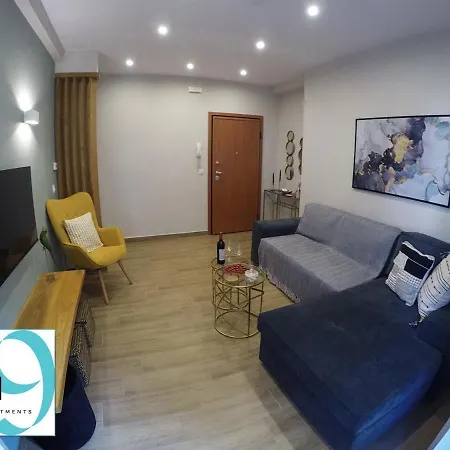 Lägenhet Cloud 9 Apartment Volos Center
