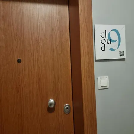 Cloud 9 Apartment Volos Center